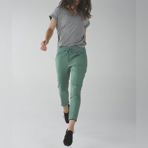 Lululemon Street To Studio Pant 
Vintage Green